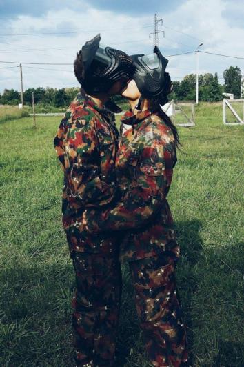 Wieczór kawalerski z malinką dla każdego, czyli paintball
